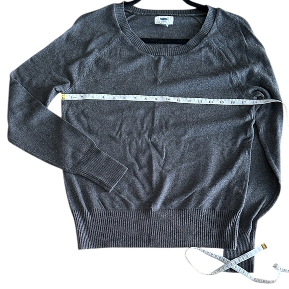 Old Navy Heather Gray Women's Sweater - Picture 1 of 7